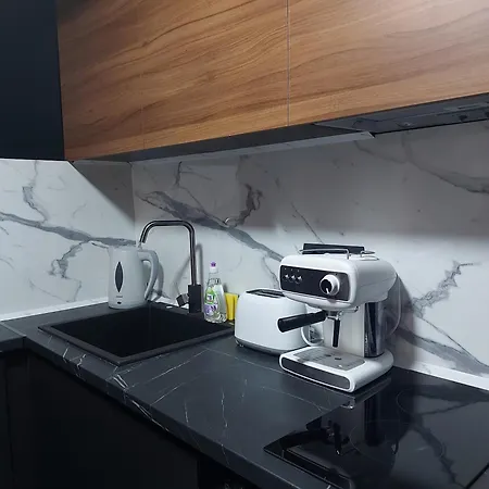 Compass 1 Apartment